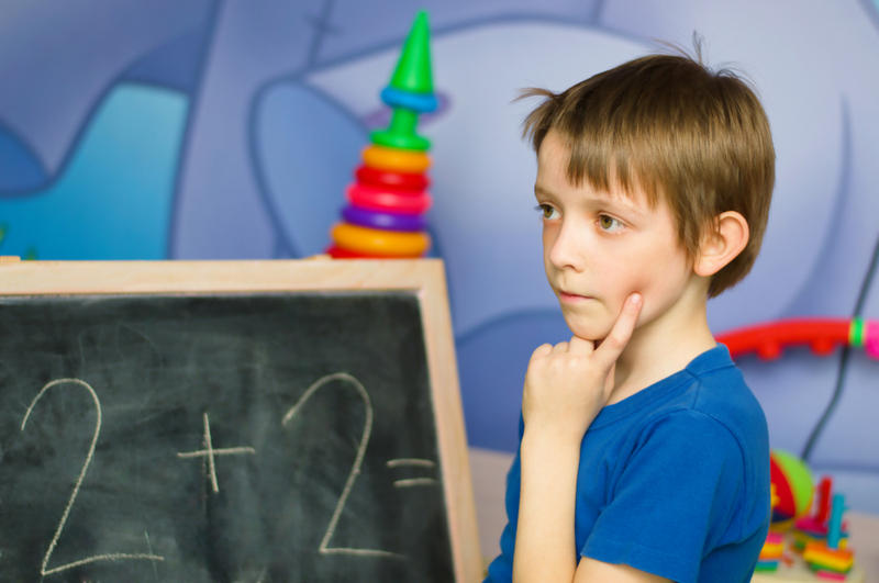 123300 or Знания или нравственность: чему учить детей?
